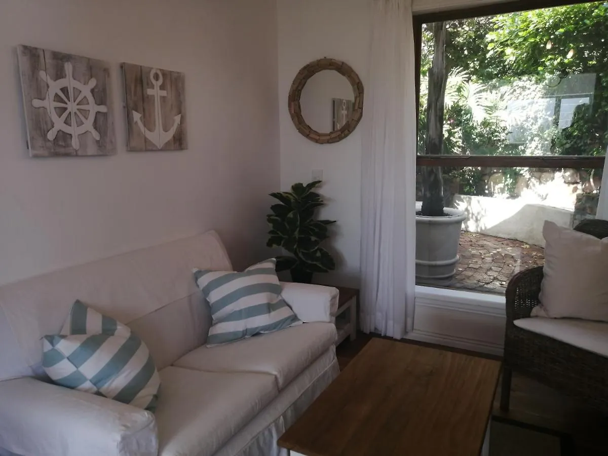 African Violet Guest Suites Noordhoek