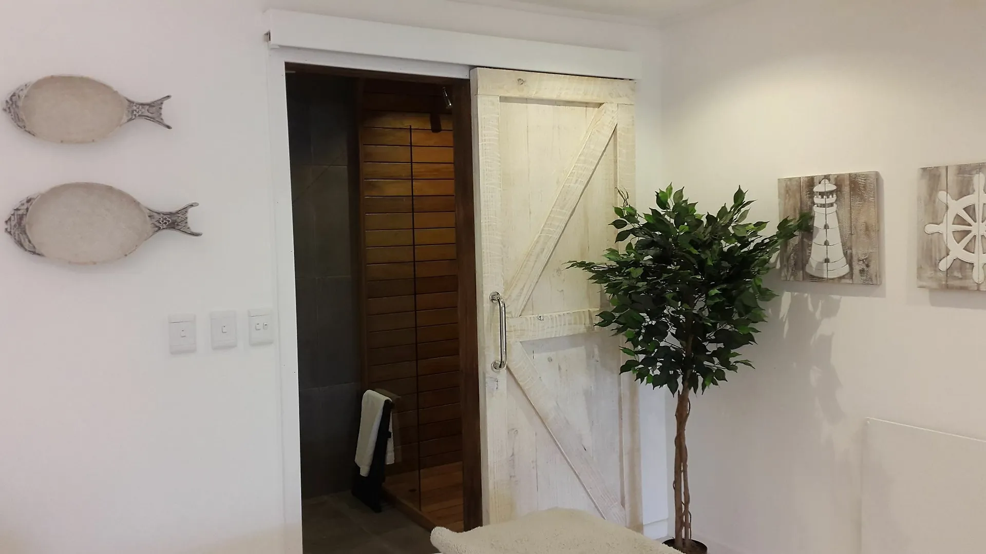 African Violet Guest Suites Noordhoek