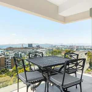 Apartment Point Break Luxury, Cape Town